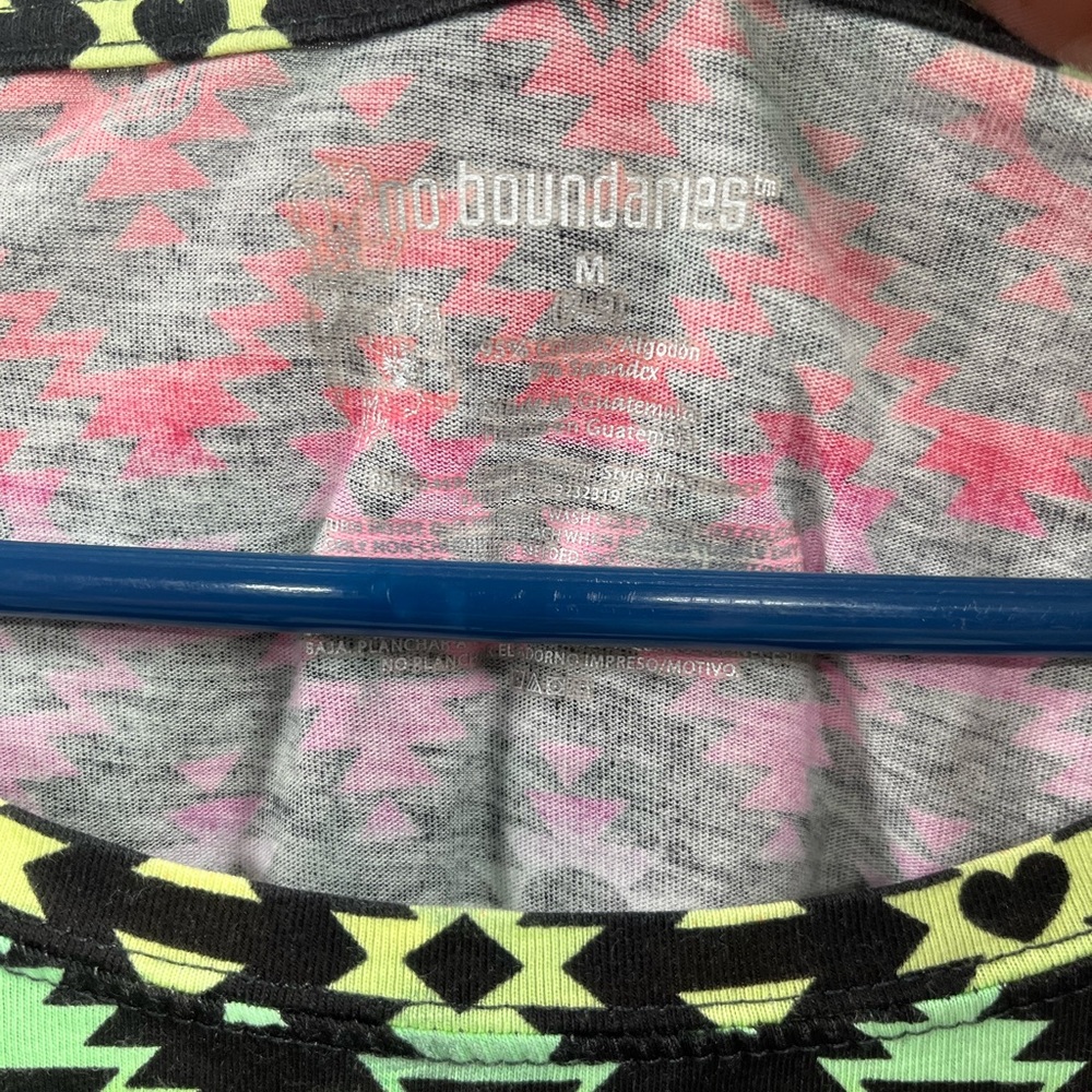 No Boundaries Colorful Rainbow Skull Cotton Blend Long Sleeve Top Size M - Picture 8 of 12